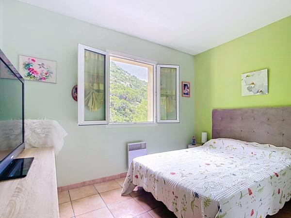 TOURRETTE-LEVENS – Maison 4 pièces