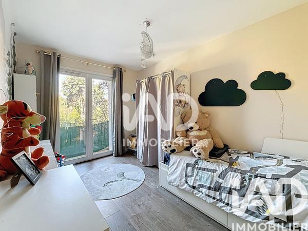 Appartement à vendre 4 pièces 80 m² Eyguières