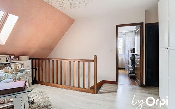 Maison à vendre    5 pièces • 155,54 m2 Pionsat