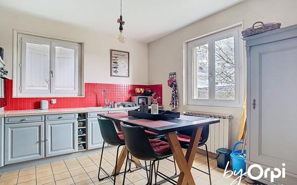 Maison à vendre    5 pièces • 155,54 m2 Pionsat