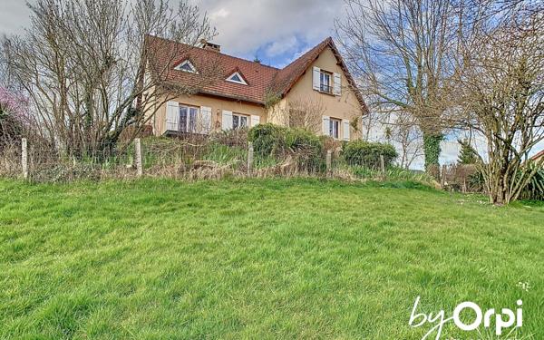 Maison à vendre    5 pièces • 155,54 m2 Pionsat