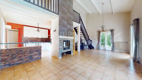 Agréable maison sur belle parcelle proche commodités