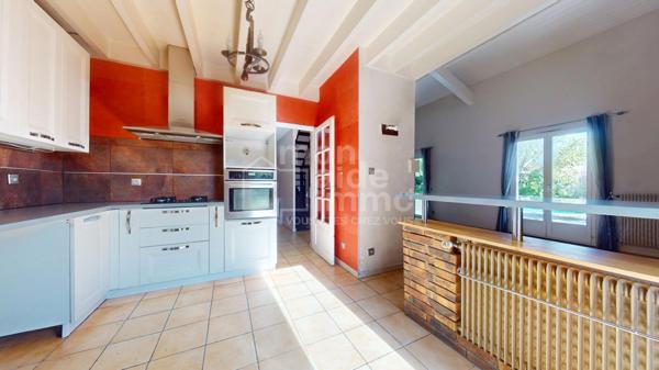 Agréable maison sur belle parcelle proche commodités