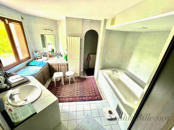 Maison à vendre 9 pièces SAINT PRIX (95)
