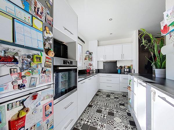 Appartement 4 pièces de 100 m² - Saint-Germain-en-Laye, quartier Alsace