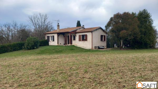 Parcelle 1ha18 maison semi-enterrée 90m2 , dépendances agricoles