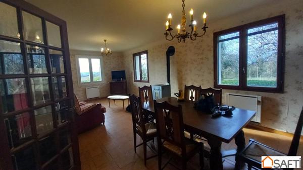 Parcelle 1ha18 maison semi-enterrée 90m2 , dépendances agricoles