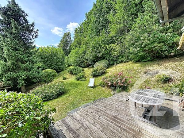 Maison à vendre  9 pièces - 168,70 m 2   ST GERVAIS LES BAINS  - 74