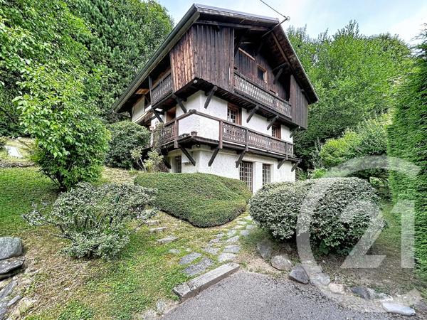 Maison à vendre  9 pièces - 168,70 m 2   ST GERVAIS LES BAINS  - 74