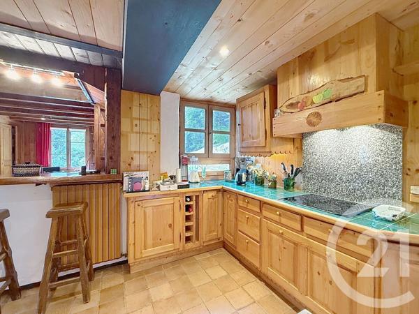 Maison à vendre  9 pièces - 168,70 m 2   ST GERVAIS LES BAINS  - 74