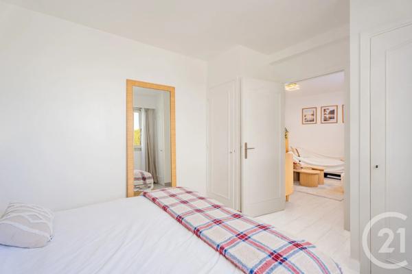 Appartement F2 à vendre  2 pièces - 35,11 m 2   BEAULIEU SUR MER  - 06