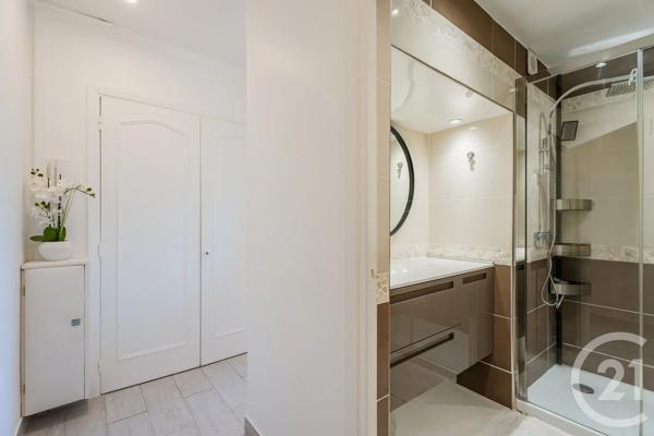 Appartement F2 à vendre  2 pièces - 35,11 m 2   BEAULIEU SUR MER  - 06