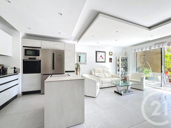 Appartement F3 à vendre  3 pièces - 74,44 m 2   ANTIBES  - 06