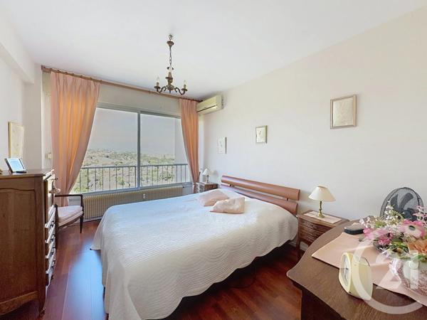 Appartement F3 à vendre  3 pièces - 74,44 m 2   ANTIBES  - 06