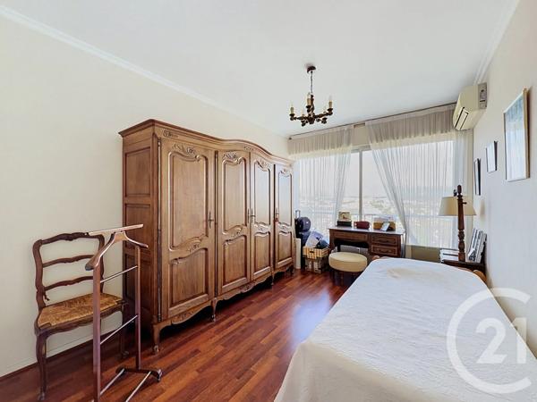 Appartement F3 à vendre  3 pièces - 74,44 m 2   ANTIBES  - 06