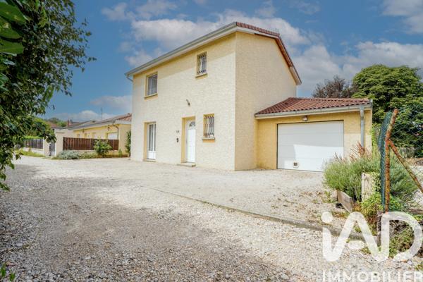 Maison à vendre 4 pièces 108 m² Ambérieu-en-Bugey