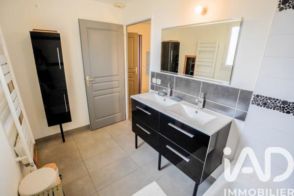 Maison à vendre 4 pièces 108 m² Ambérieu-en-Bugey