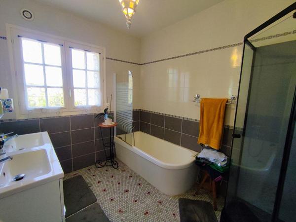 Maison 6 pièce(s) 160 m2