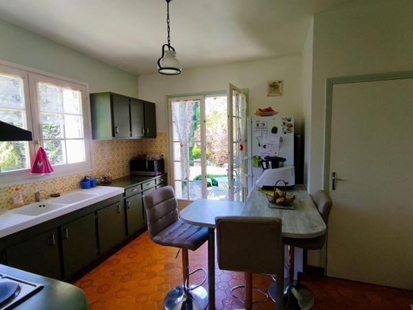 Maison 6 pièce(s) 160 m2