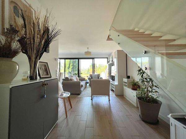 Maison à vendre    4 pièces •  Noiseau