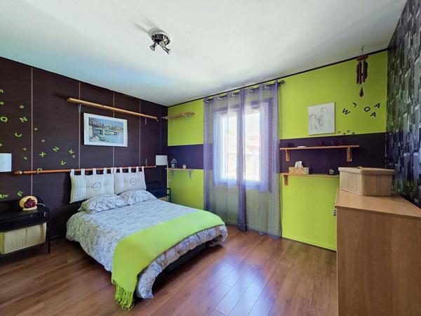 maison plain pied suite parentale revenus panneaux solaires