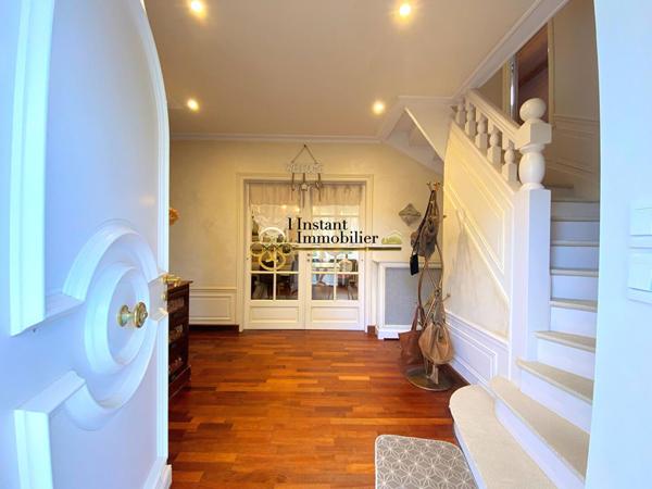Maison Landivisiau 7 pièce(s) 161.52 m2