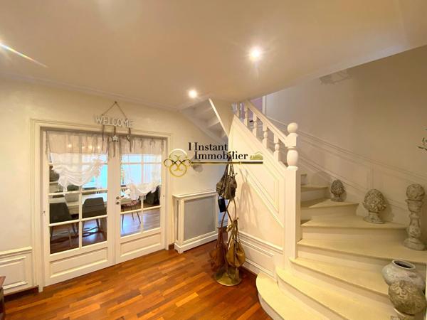 Maison Landivisiau 7 pièce(s) 161.52 m2