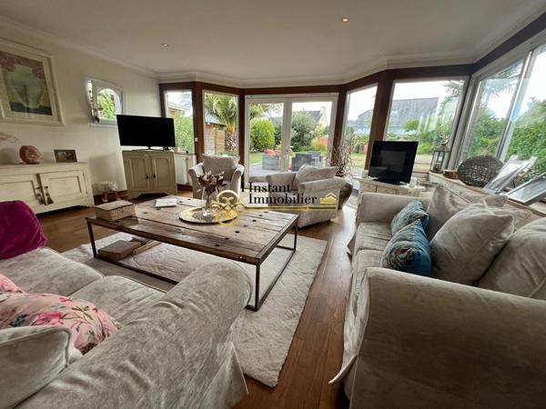 Maison Landivisiau 7 pièce(s) 161.52 m2