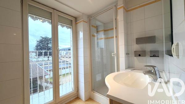 Maison à vendre 9 pièces 266 m² Bourg-en-Bresse