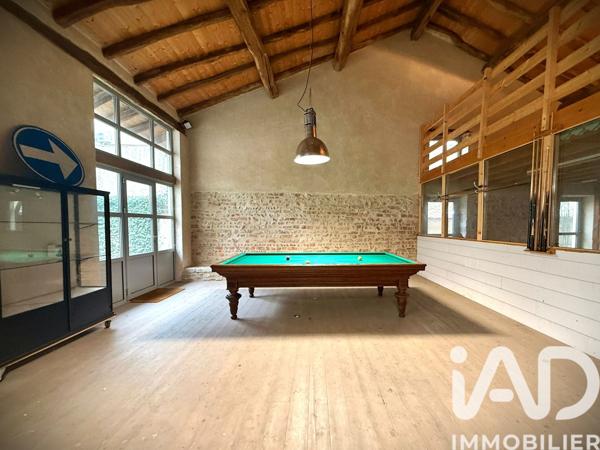 Maison à vendre 9 pièces 266 m² Bourg-en-Bresse
