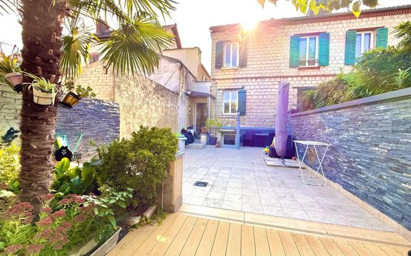 Maison à vendre    4 pièces •  Persan