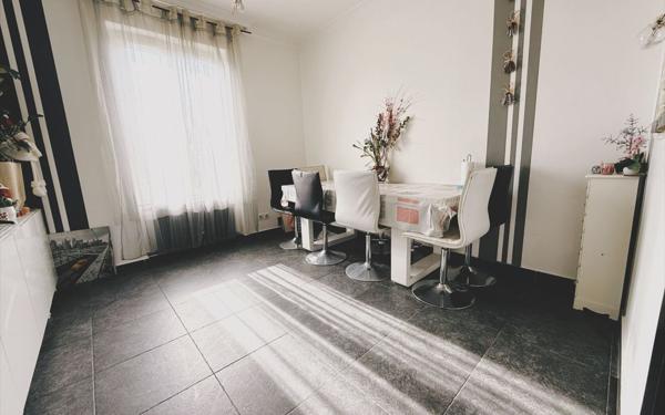 Maison à vendre    4 pièces •  Persan