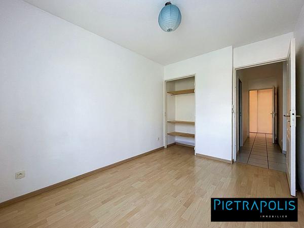EXCLUSIVITE - dans résidence de 2006– Superbe T4 de 86,20 m² avec terrasse 10 m2, cave et garage – Le Vallon, Sainte-Foy-lès-Lyon