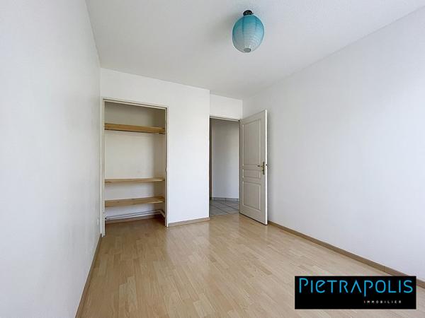 EXCLUSIVITE - dans résidence de 2006– Superbe T4 de 86,20 m² avec terrasse 10 m2, cave et garage – Le Vallon, Sainte-Foy-lès-Lyon