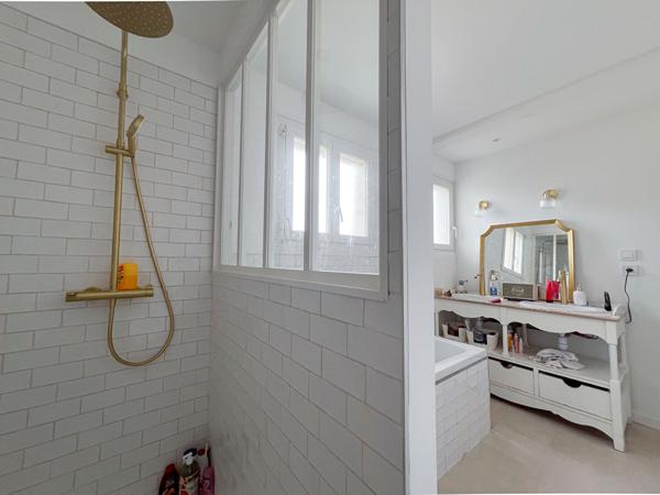 Maison 3 chambres avec jardin 600 m² !