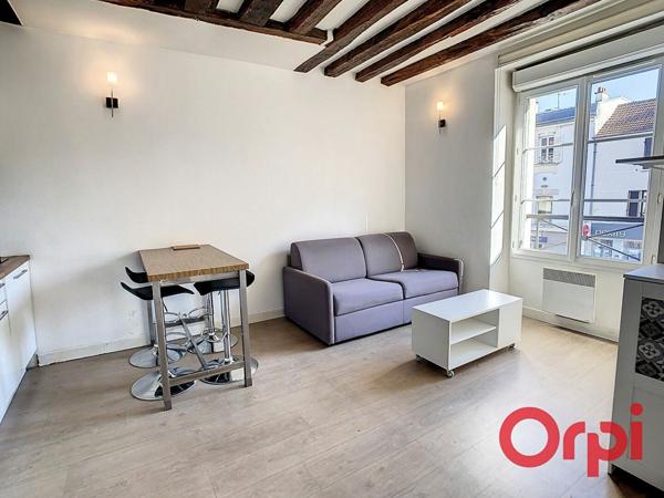 Appartement à louer    1 pièce • 31,04 m2 Bourg-la-Reine