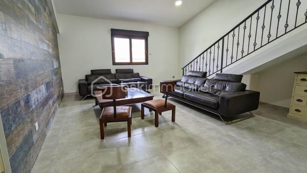 Local d'activité de 1 900 m²