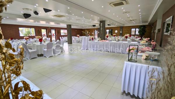 Local d'activité de 1 900 m²