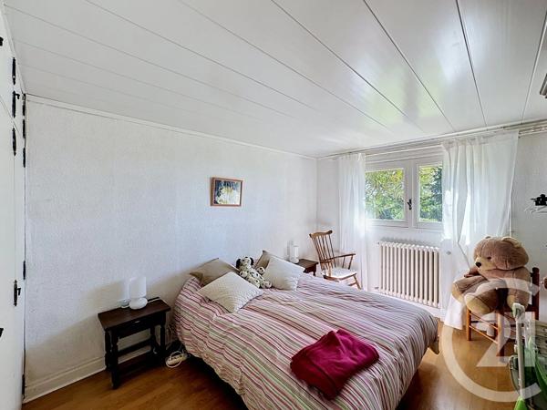 Maison à vendre  9 pièces - 264,39 m 2   AUCH  - 32