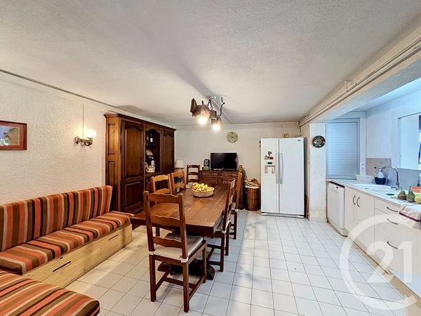 Maison à vendre  9 pièces - 264,39 m 2   AUCH  - 32