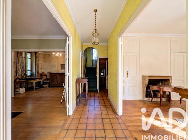 Maison à vendre 9 pièces 205,12 m² Tassin-la-Demi-Lune