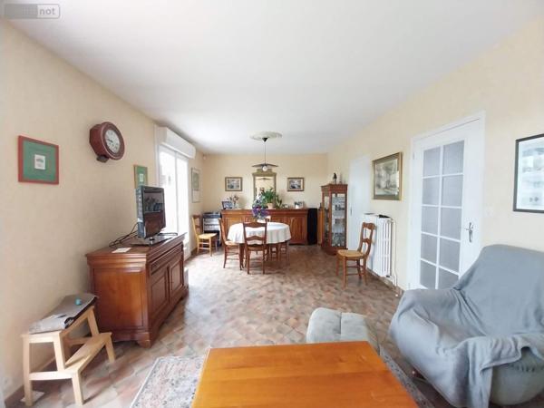 Maison à vendre à Saint-Gilles en Ille-et-Vilaine (35590), ref : 030/72987   
SAINT GILLES - Centre ville