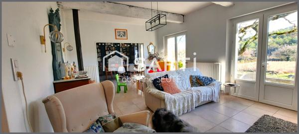 Maison 127 m2 plain pied, terrain 4220 m2, piscine