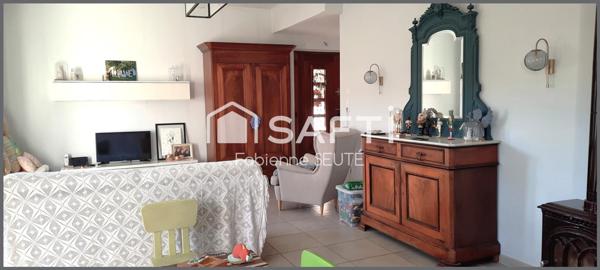 Maison 127 m2 plain pied, terrain 4220 m2, piscine