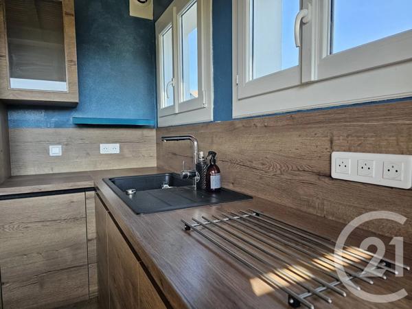 Maison à vendre  7 pièces - 137,69 m 2   ST LAURENT DE NESTE  - 65