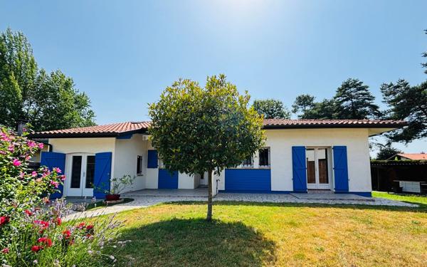 Maison à vendre    4 pièces •  Seignosse