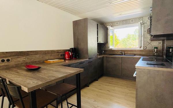 Maison à vendre    4 pièces •  Seignosse