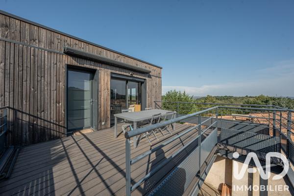 Maison à vendre 7 pièces 301 m² Saint-Étienne-de-Fontbellon