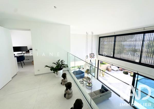 Maison à vendre 6 pièces 207 m² Bandol