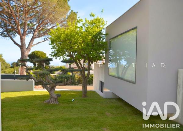 Maison à vendre 6 pièces 207 m² Bandol
